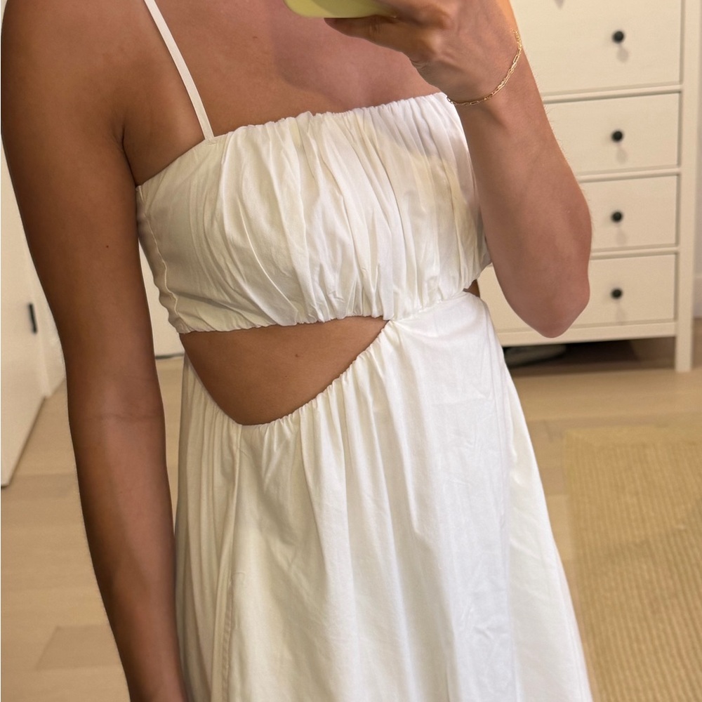 Abercrombie & Fitch White Cutout Maxi Dress - Picture 2 of 3